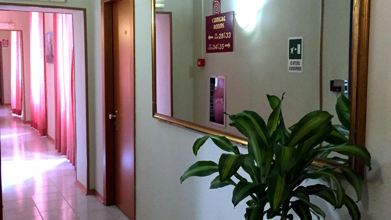 Altavilla Dieci Hotell *