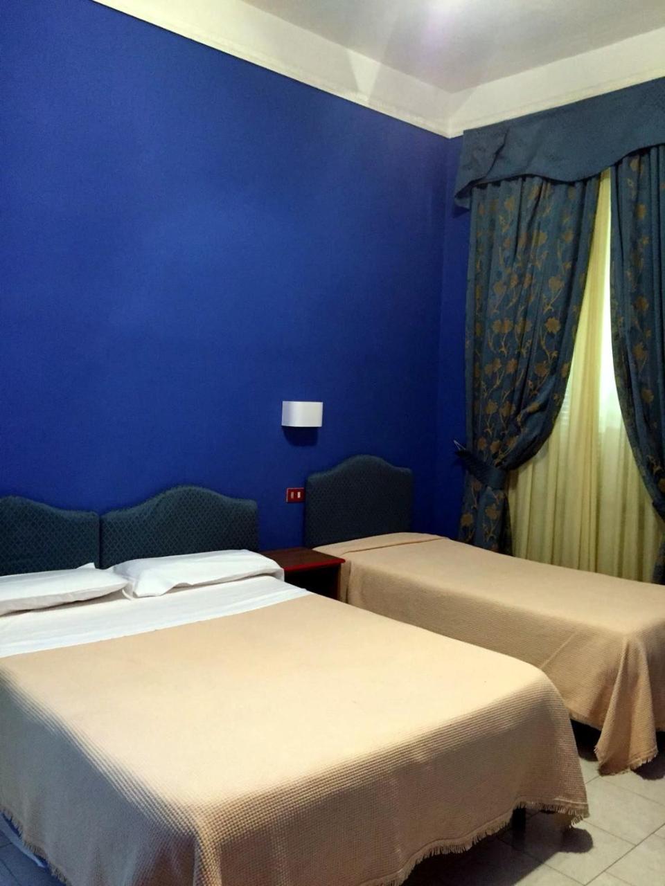 Altavilla Dieci Hotell